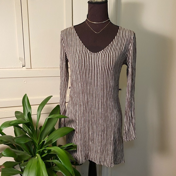 Urban Outfitters Long Sleeve Mini Dress - Picture 3 of 7